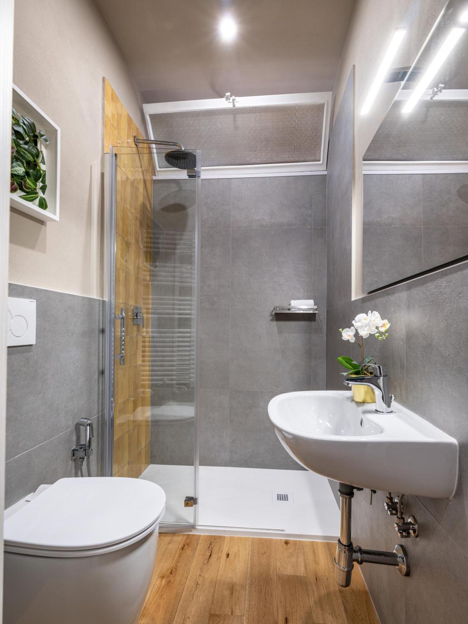 Santa Croce Luxury Suite - Dolcevita Holiday Florence Exterior photo